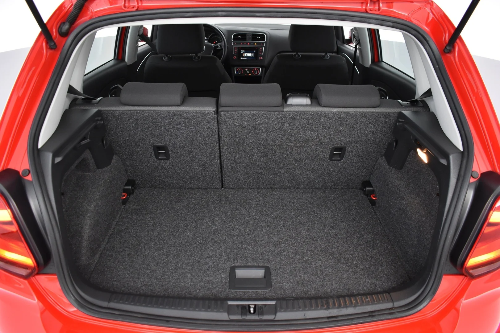 Car Image - 3TShCes4ohmFJgN9QUfXnF