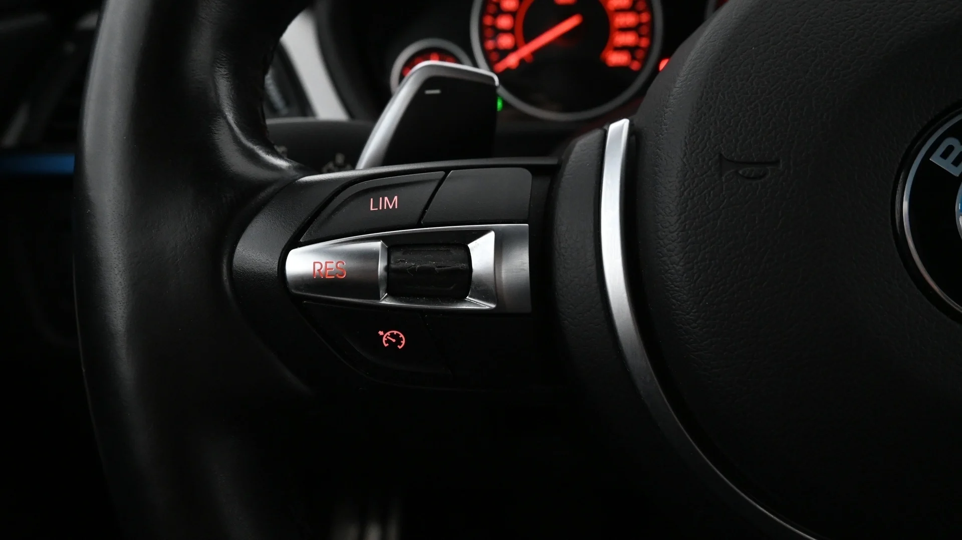 Car Image - 3SVPcXWaVLlm5ZdmaiCDaG