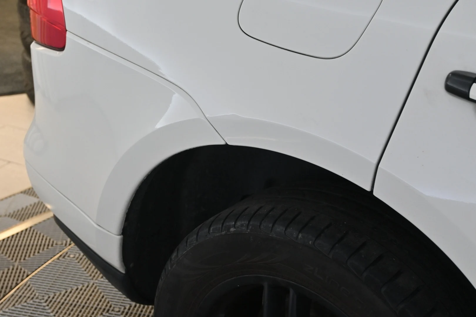 Car Image - 6NiMxssdPPmN12n4Pcmq5S