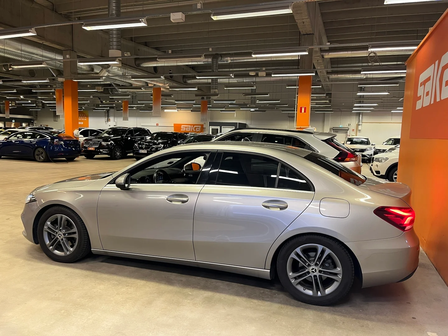 Car Image - 6xifYZvXlppZ37orsgeOKW