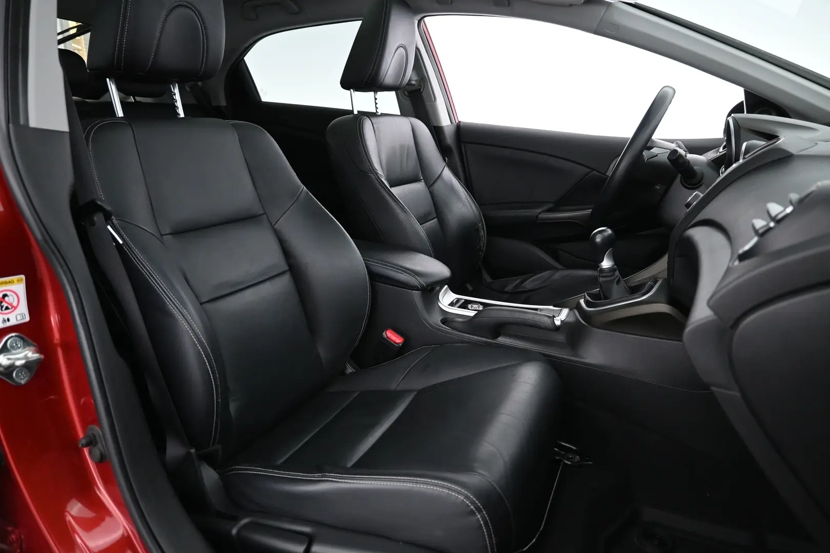 Car Image - 5QoW8PzXykiOzzhI3D5pmY