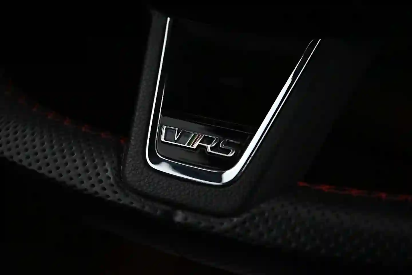 Car Image - 3uKkbgyYPRDB9bp0E2cGgf