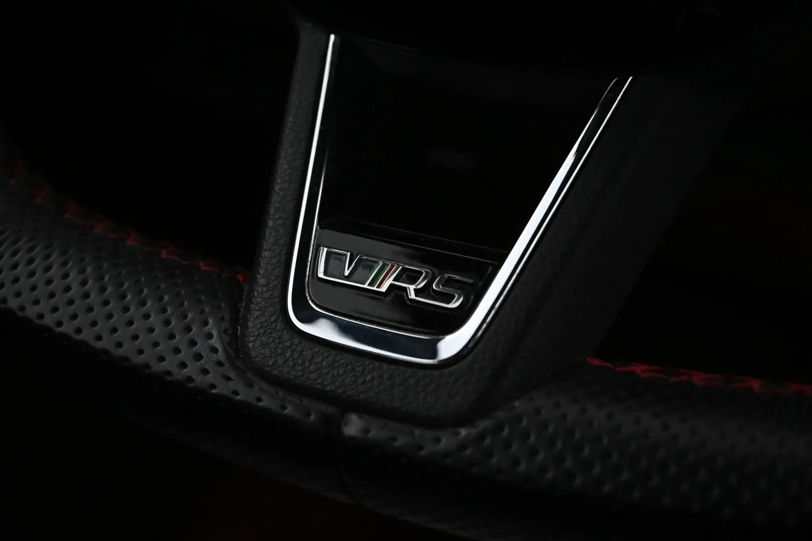 Car Image - 3uKkbgyYPRDB9bp0E2cGgf