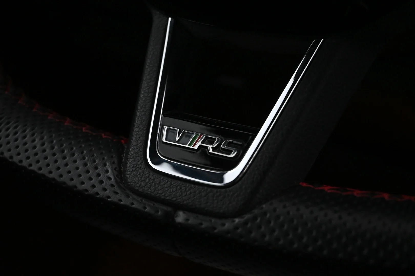 Car Image - 3uKkbgyYPRDB9bp0E2cGgf