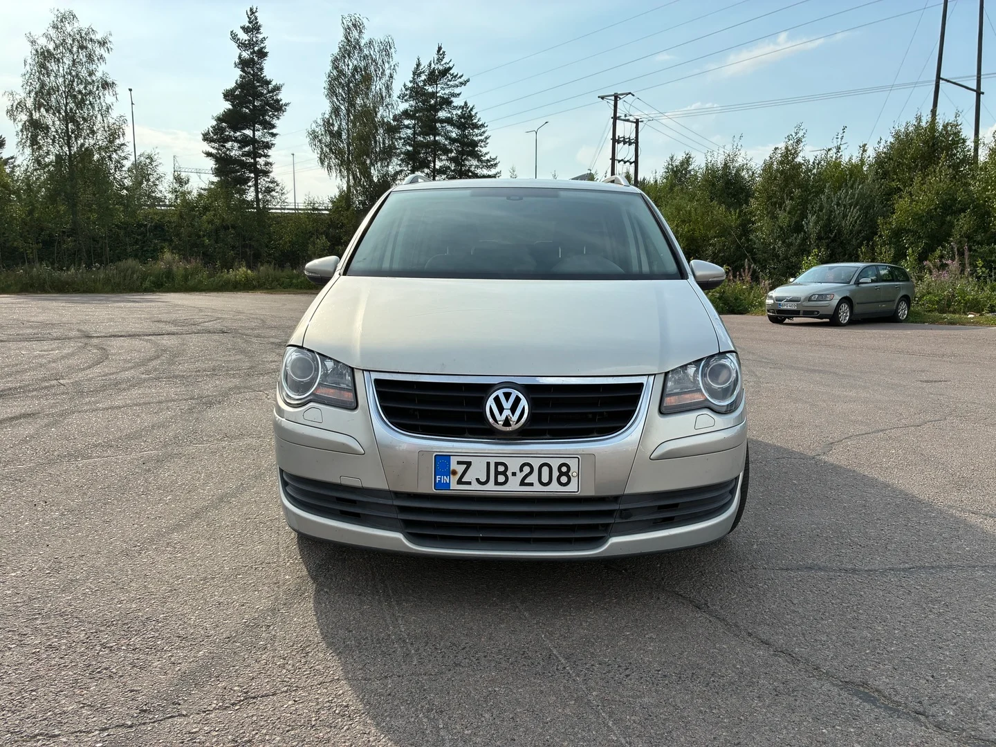 Car Image - 4eq8qZdhwv6Cpml7REv0x4