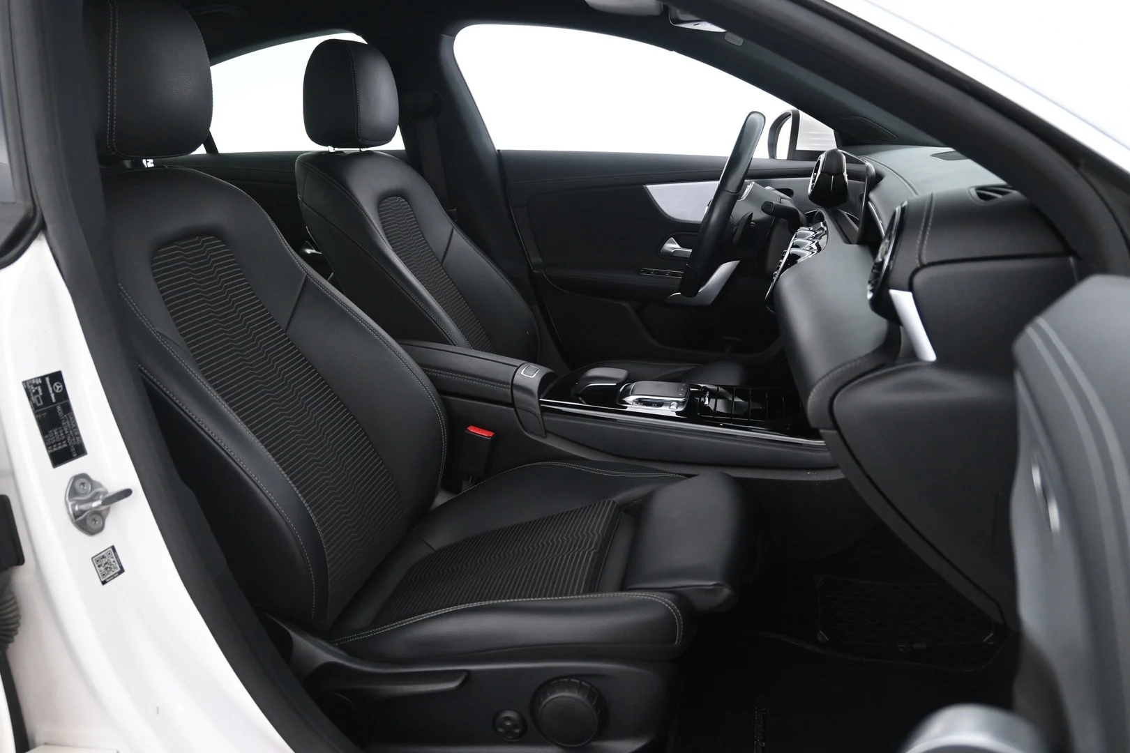 Car Image - 69MYHlyXLVl3LIbt3JSTWF