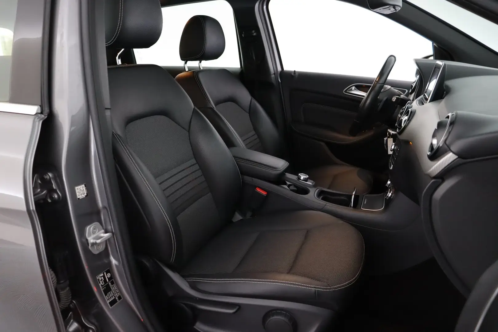 Car Image - 63U7z3QC4Lm5xdyZi4ukEs