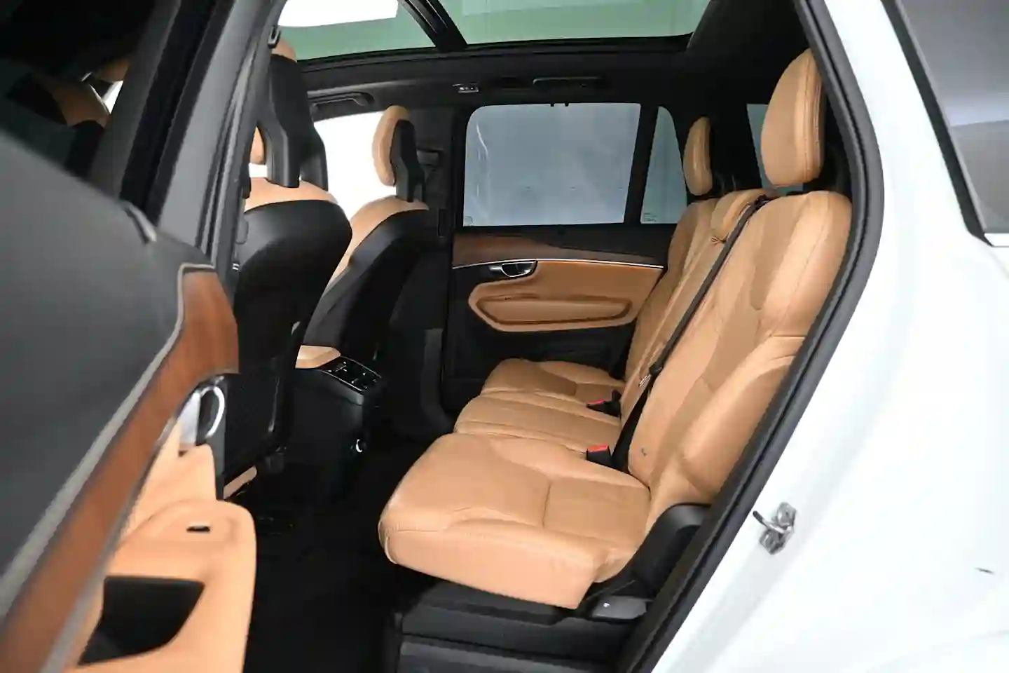 Car Image - 6WIDMzI64U3Fhi0rDoo4XV