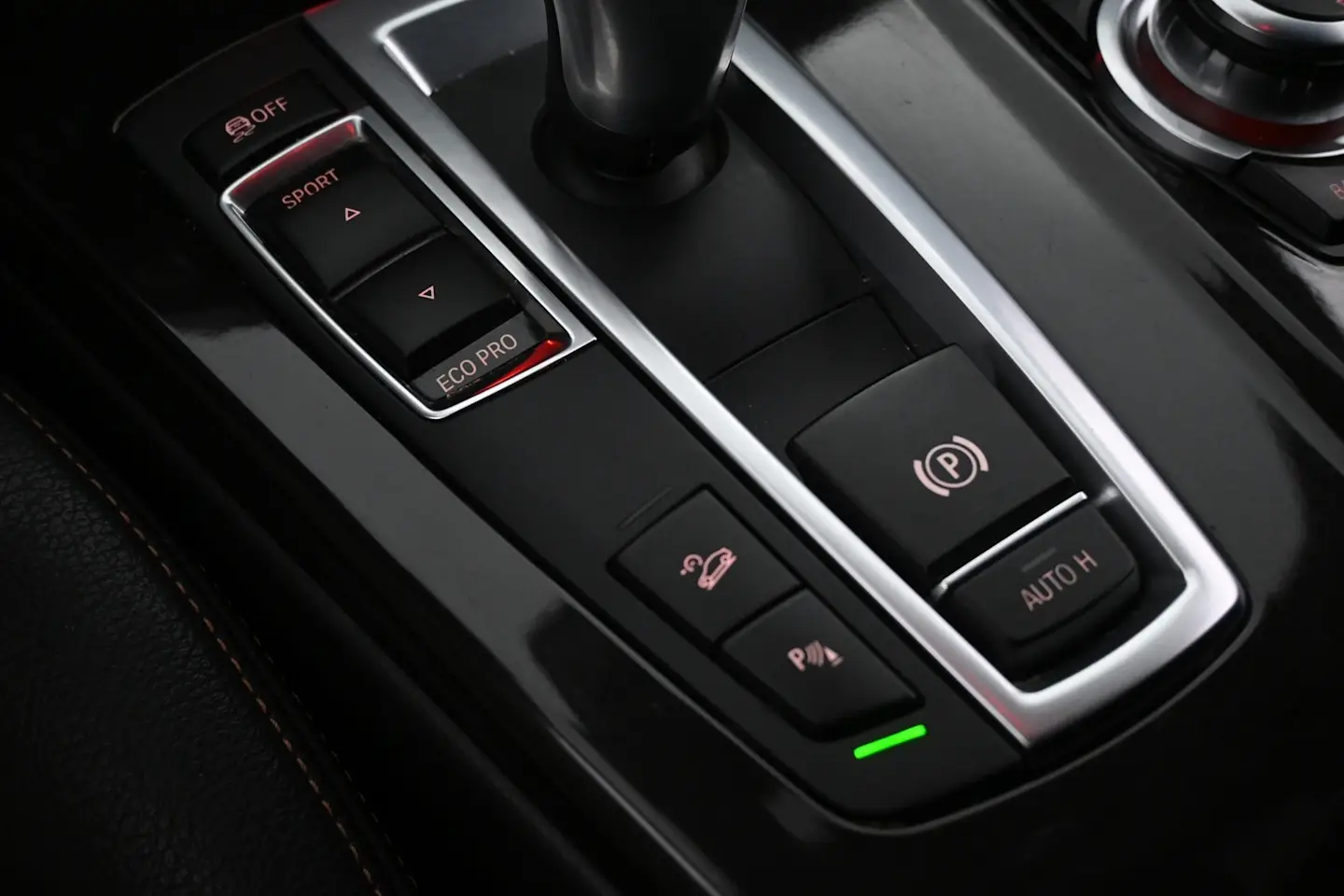 Car Image - 5x0JfkAnyN4J8YdAatGqfV