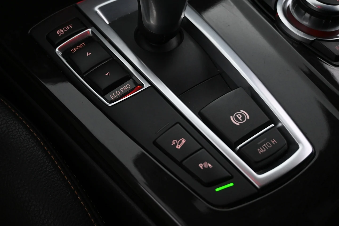 Car Image - 5x0JfkAnyN4J8YdAatGqfV