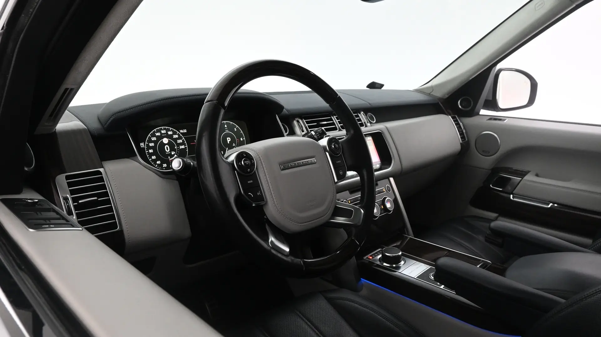 Car Image - 1WG56KSwSB8yQc2U02Q44h