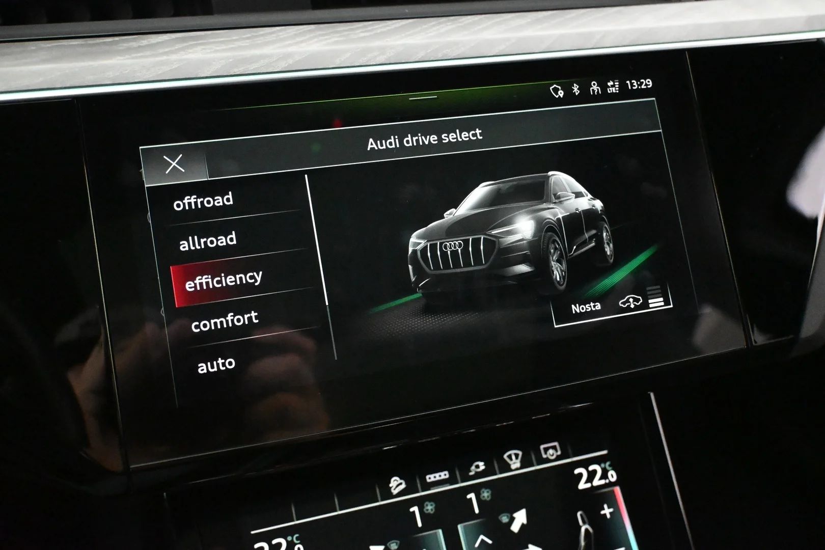 Car Image - 7yfc8LcSsQGGREM6YViXar