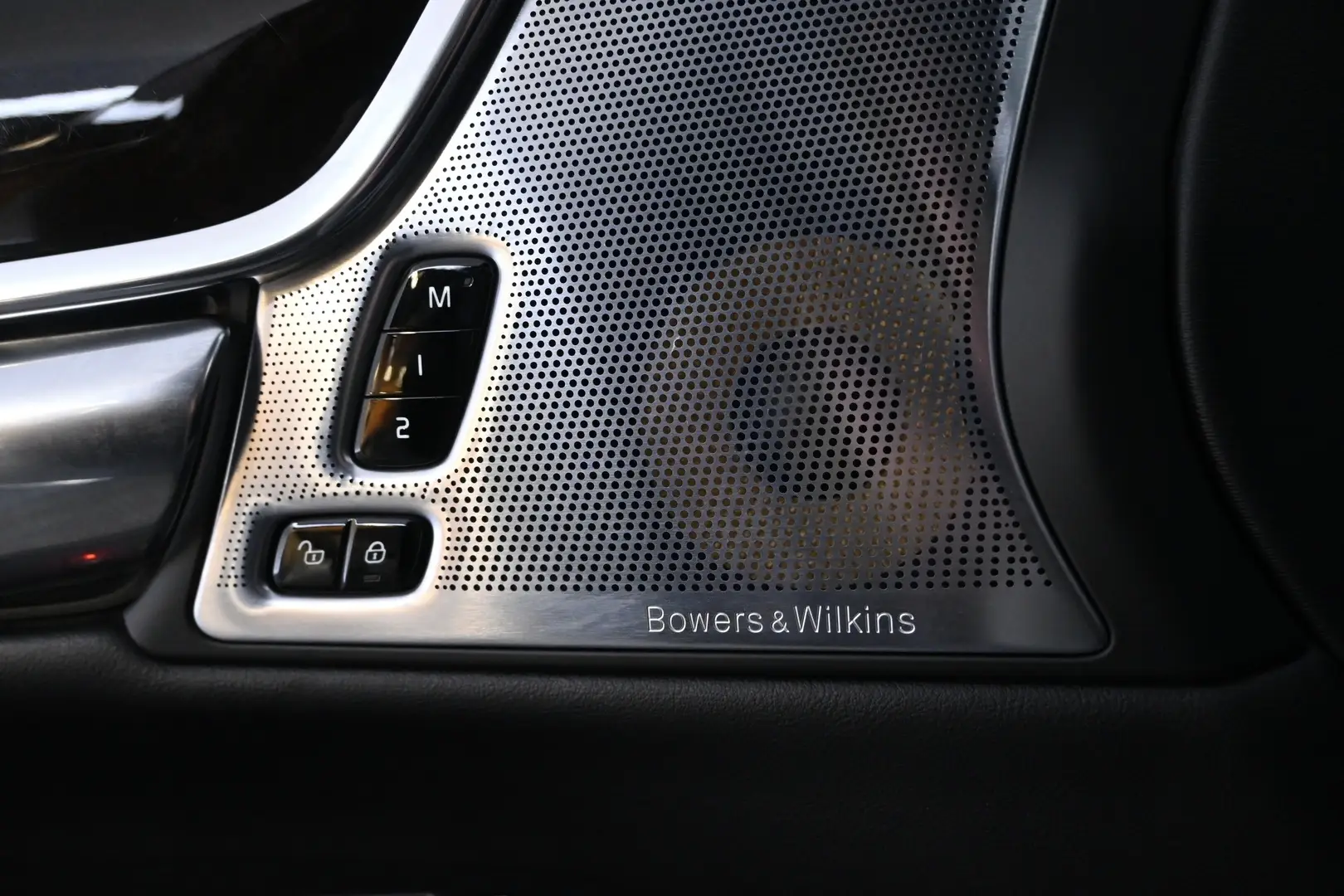 Car Image - 3fY7gm4w2WFcDjXAzPETkJ