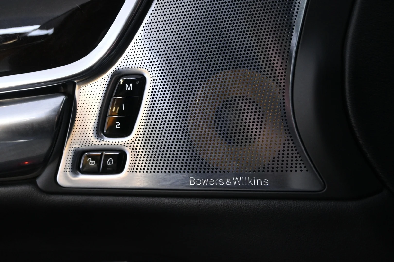 Car Image - 3fY7gm4w2WFcDjXAzPETkJ