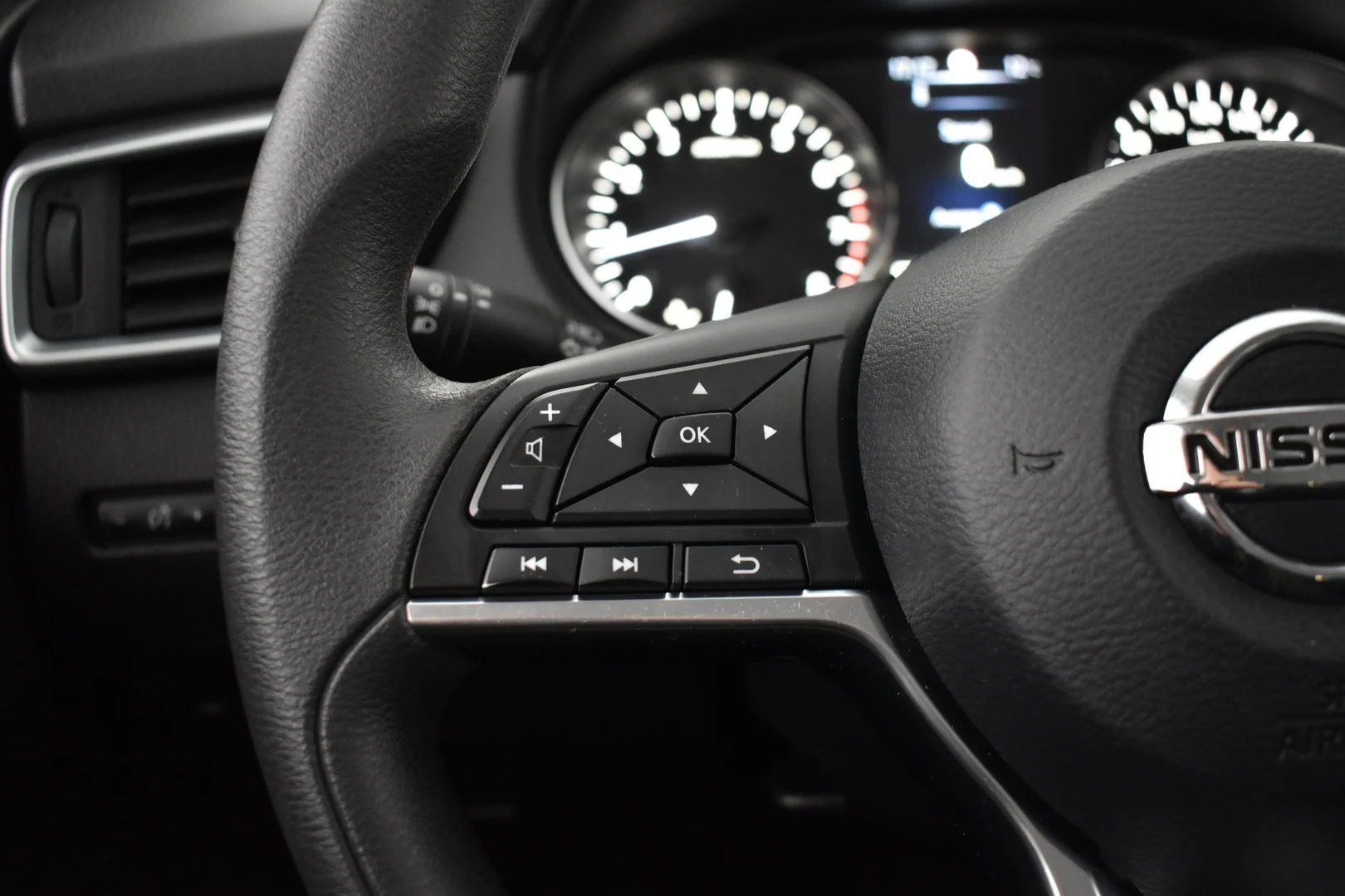 Car Image - 3eLwehEZ5DqPDSTQvRY3En