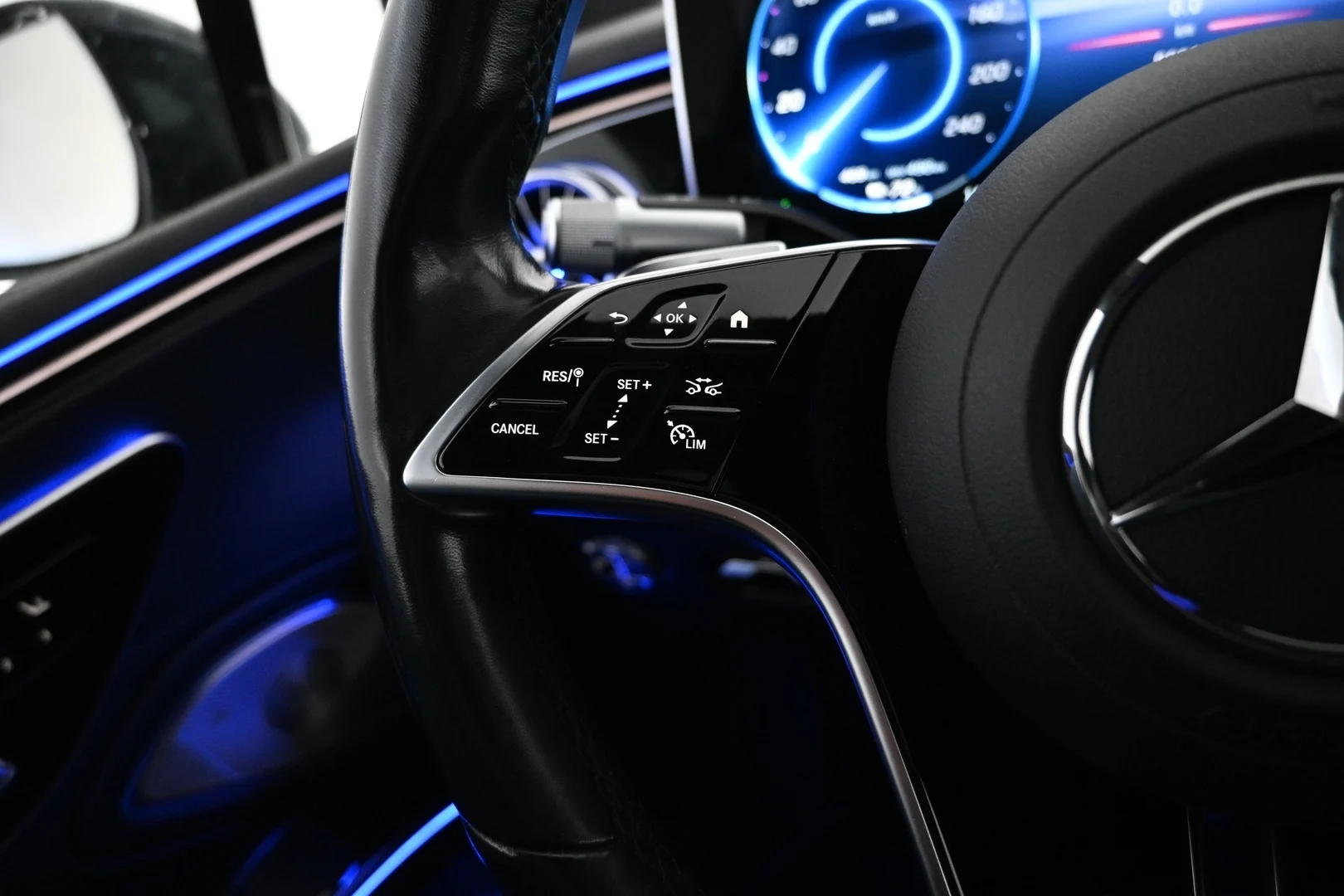 Car Image - 7tYpd7C1ig7U4bPjwKVFQy