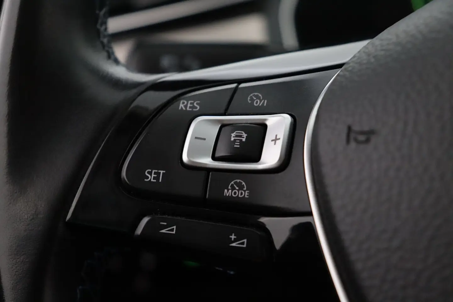 Car Image - 2vgkK00pn8iswXfHCyP86f