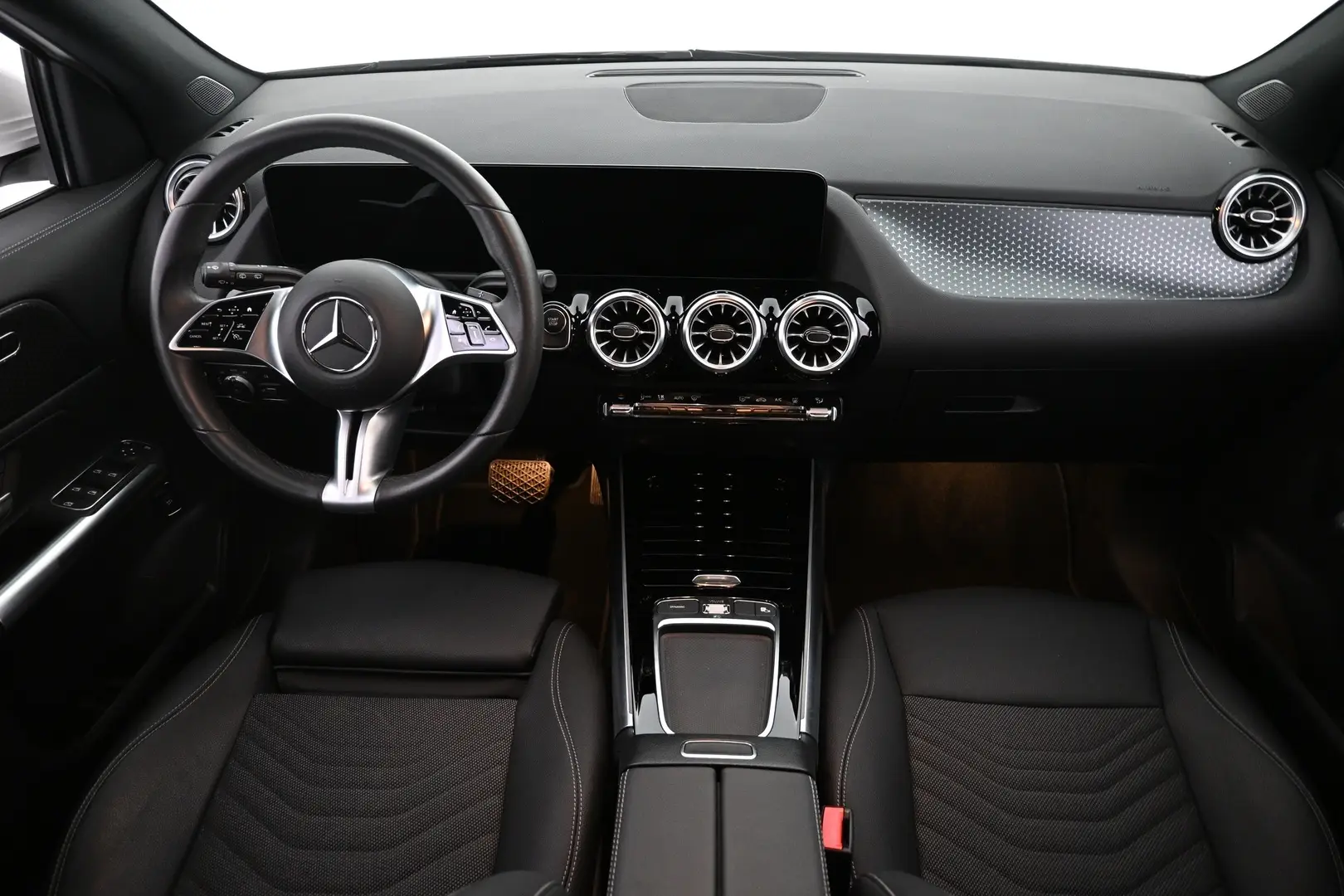 Car Image - 1aHYKO0f1gTQdjNEaCkgut
