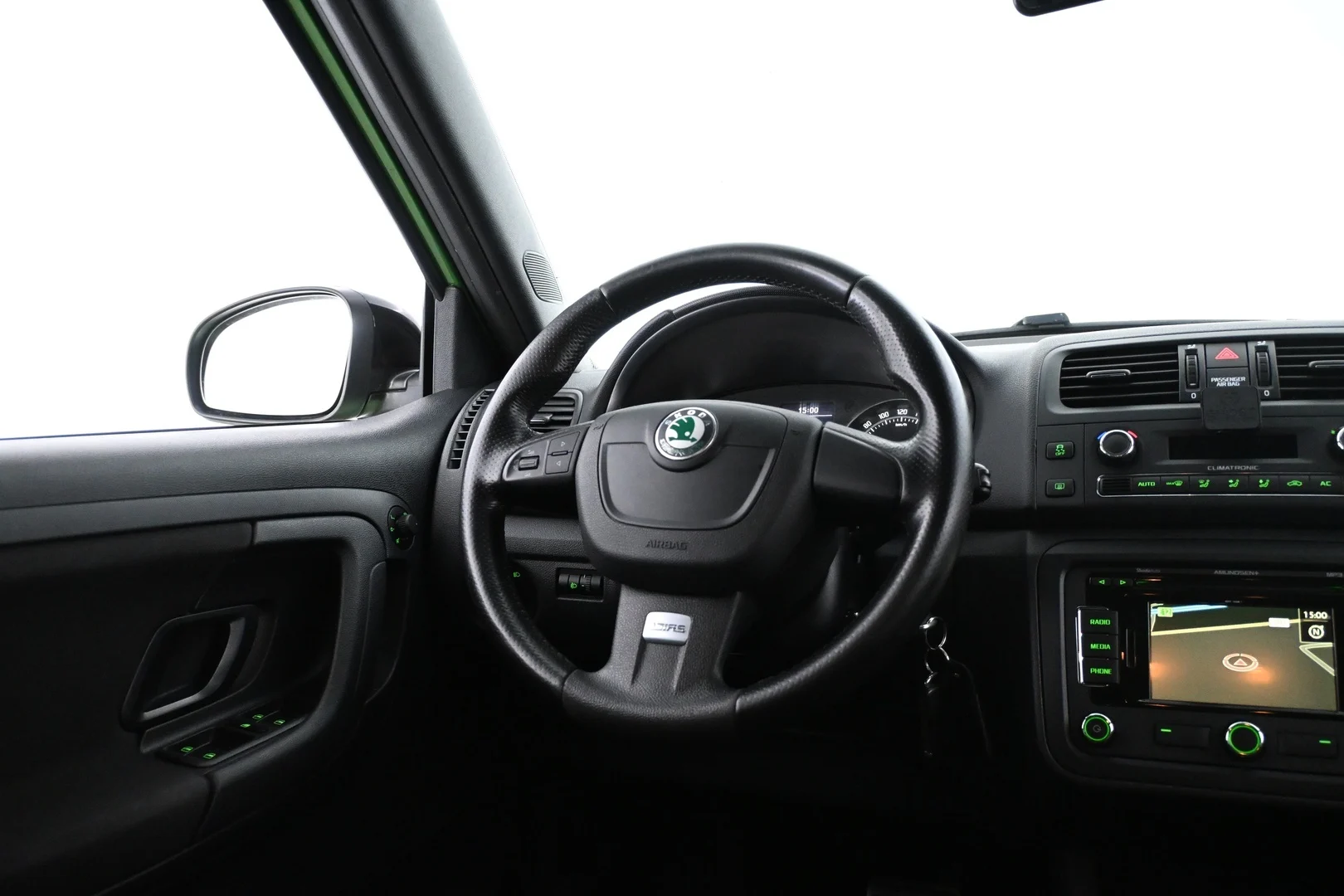 Car Image - 7nxPPHSUyoxNKuDT7phvSk