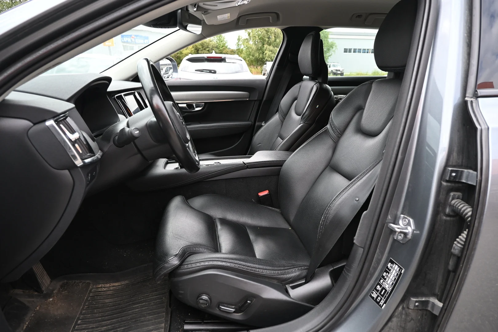Car Image - 3TF1gxaBeWFjKHKfEhVi0N