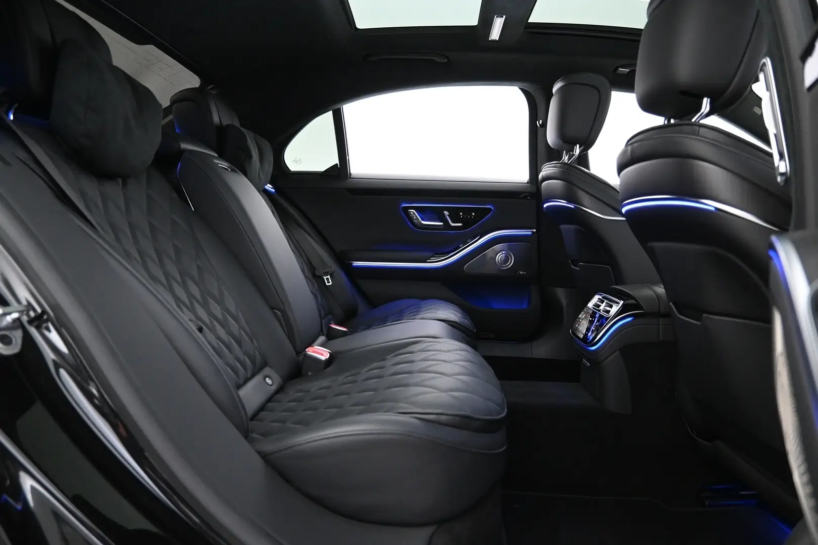 Car Image - 3jDtnUUYPKgUP9V7YsUR64