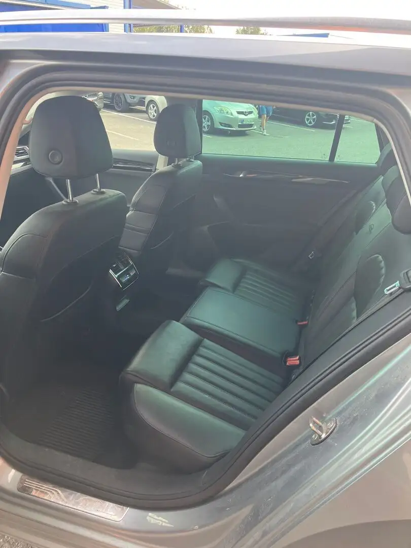 Car Image - 4VVKlp7bSOTqIcOg9SR6VU