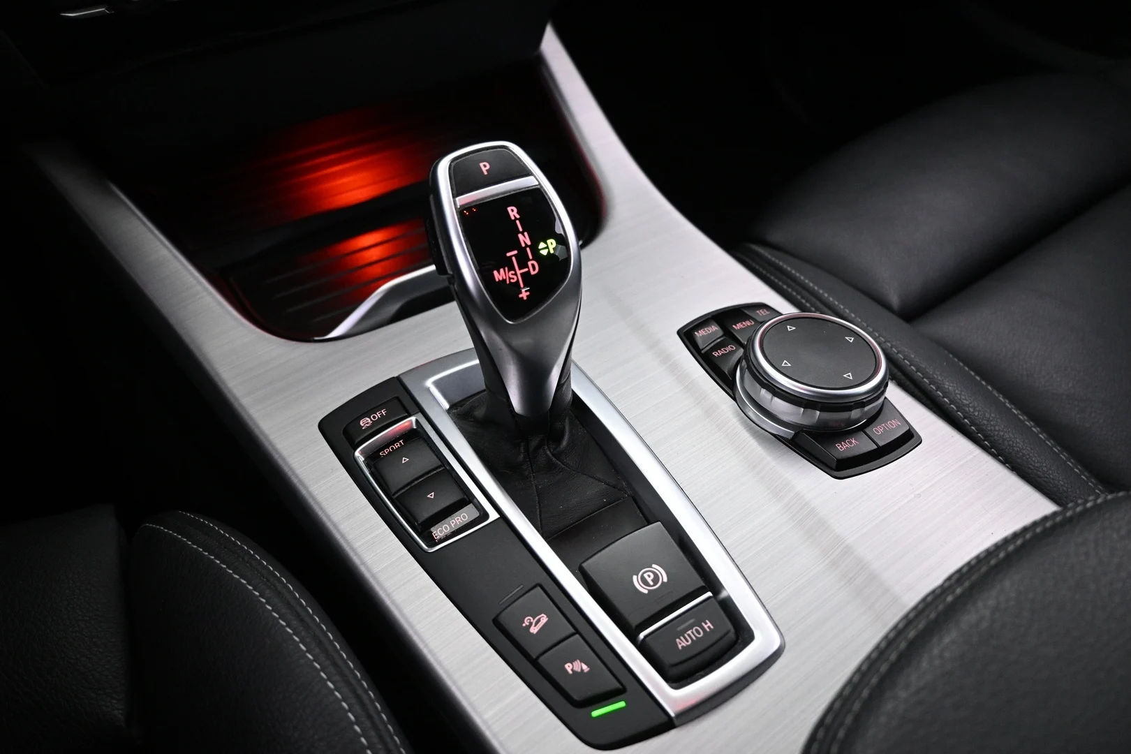 Car Image - b9jQj8D0GsCijpInMeQLZ