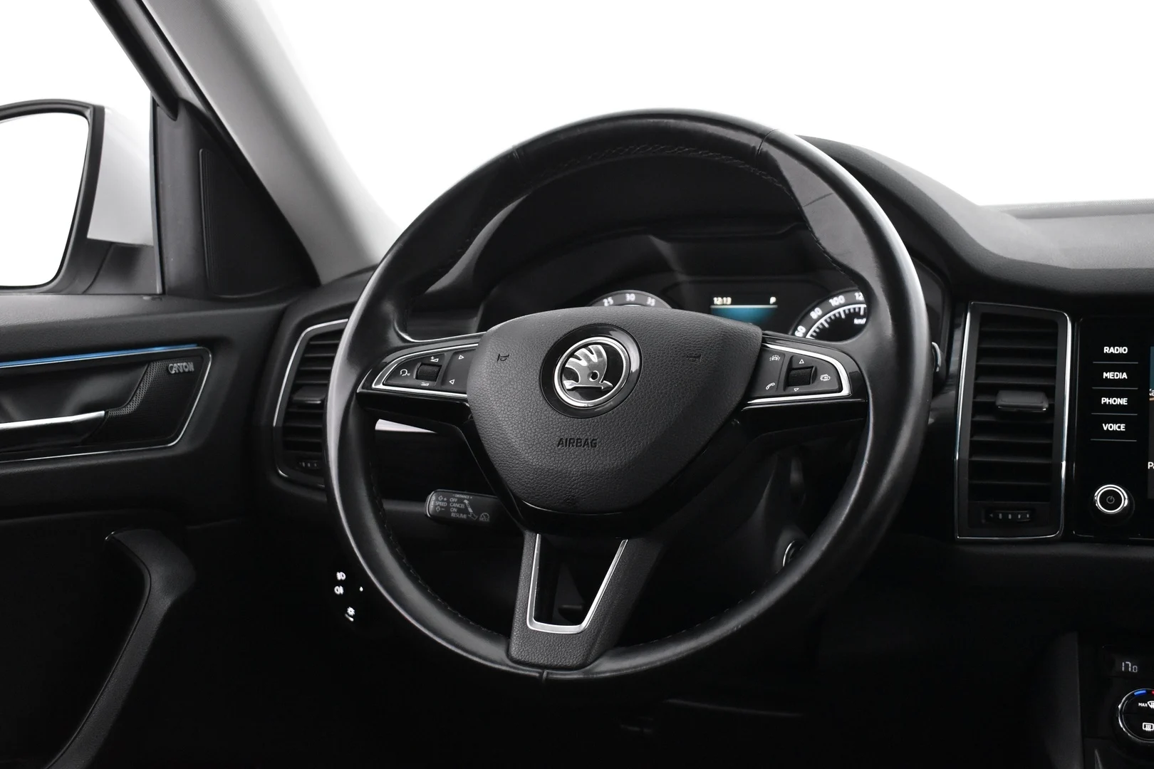 Car Image - 5vdDNiD7lCAwju2EPsXHeB