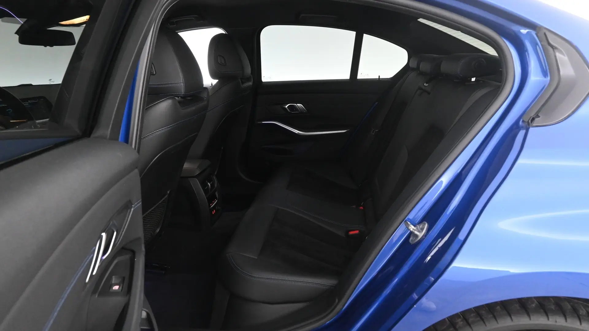 Car Image - 3NG9zJ7O92ksz9ERtzrH7a