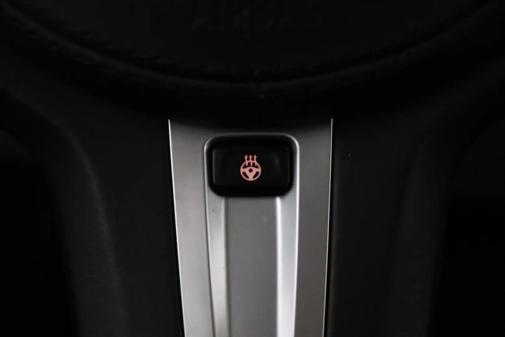 Car Image - 7BtRW2m3EaS2XKuahvxfXh