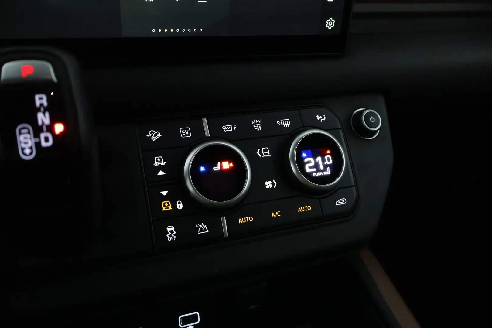 Car Image - 4axIHcUsCznG9yYYeZripH