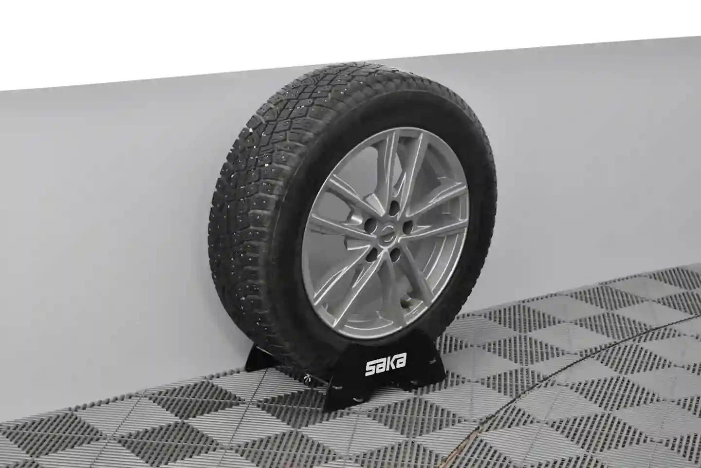 Car Image - 3YuVuGsyA8Oi4pAltY3Buo