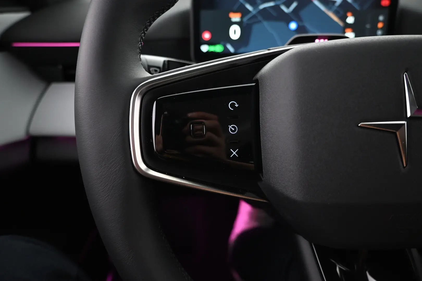 Car Image - 6BTLXUbNRVZf19OAmQOFbr