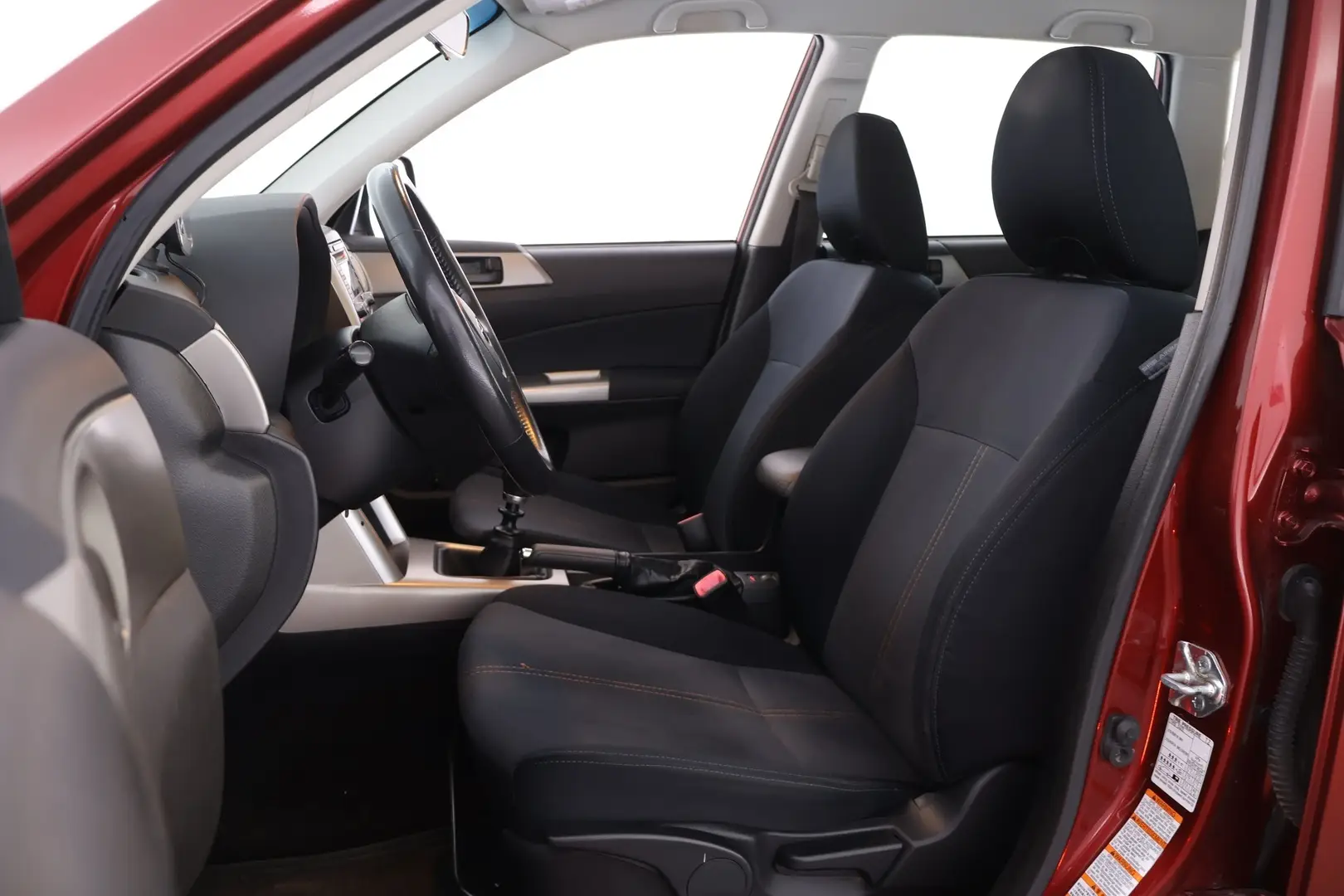 Car Image - 6w2LRCql21PKkiwvf27ZPI