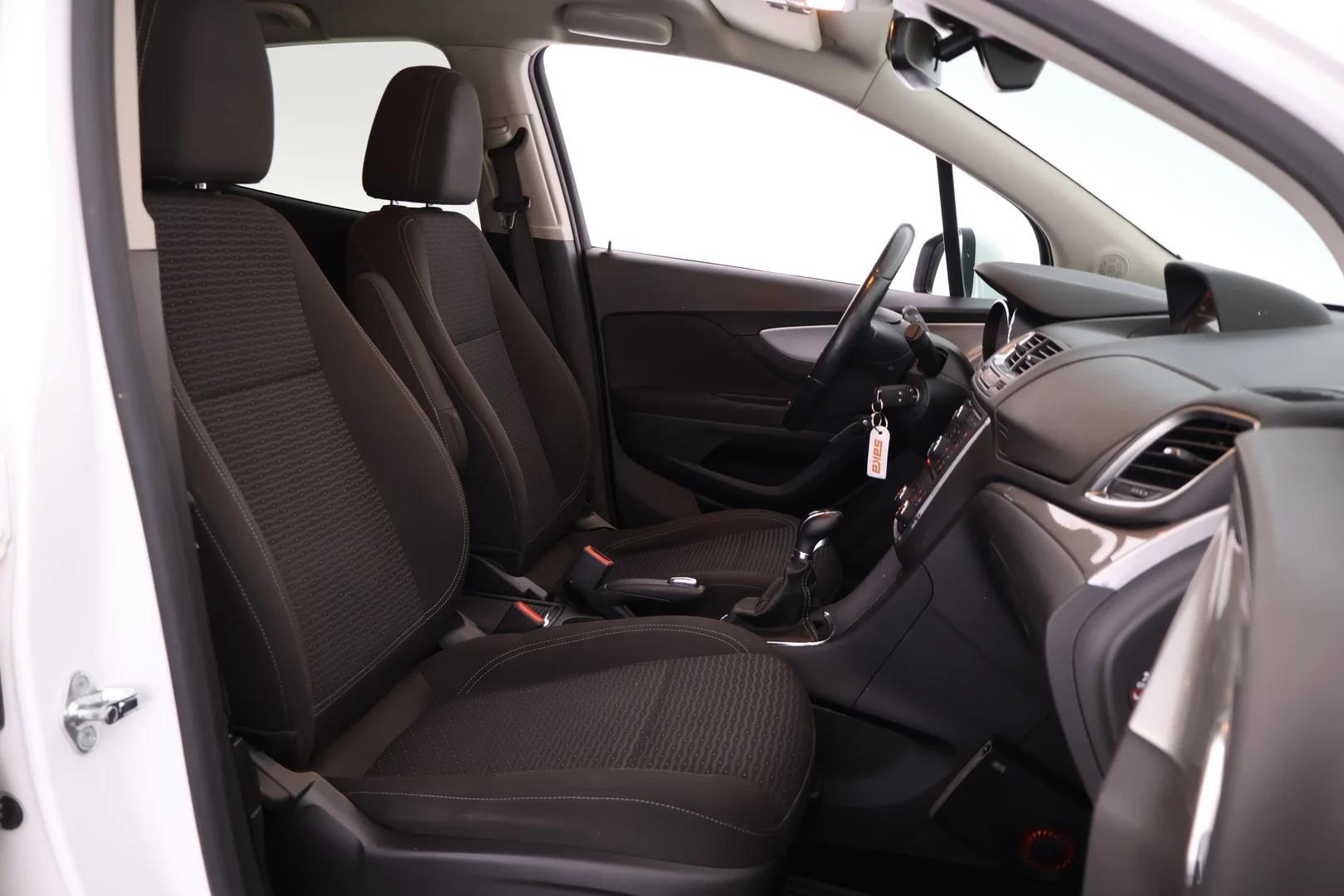 Car Image - 19TjaZg43T6v65jGpJIZCx