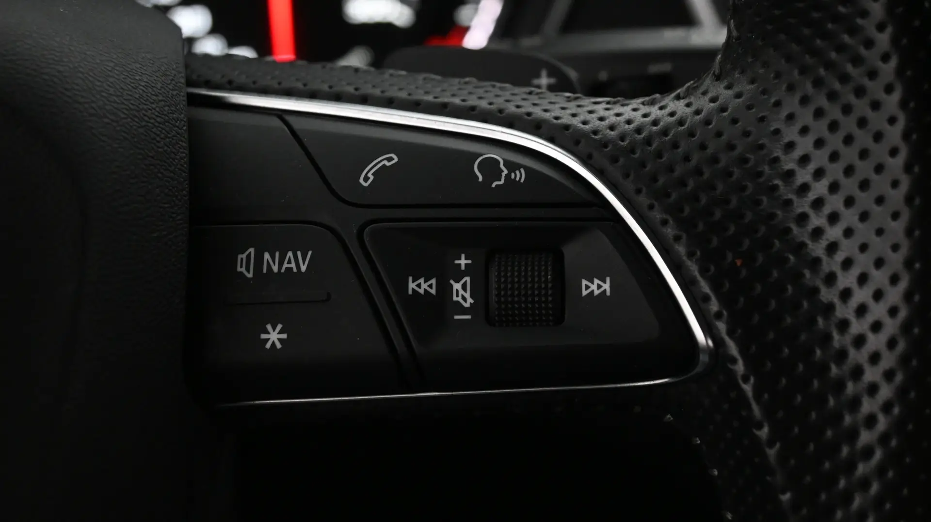Car Image - 4vXpfN6NgbSkz4PPSyWkxu