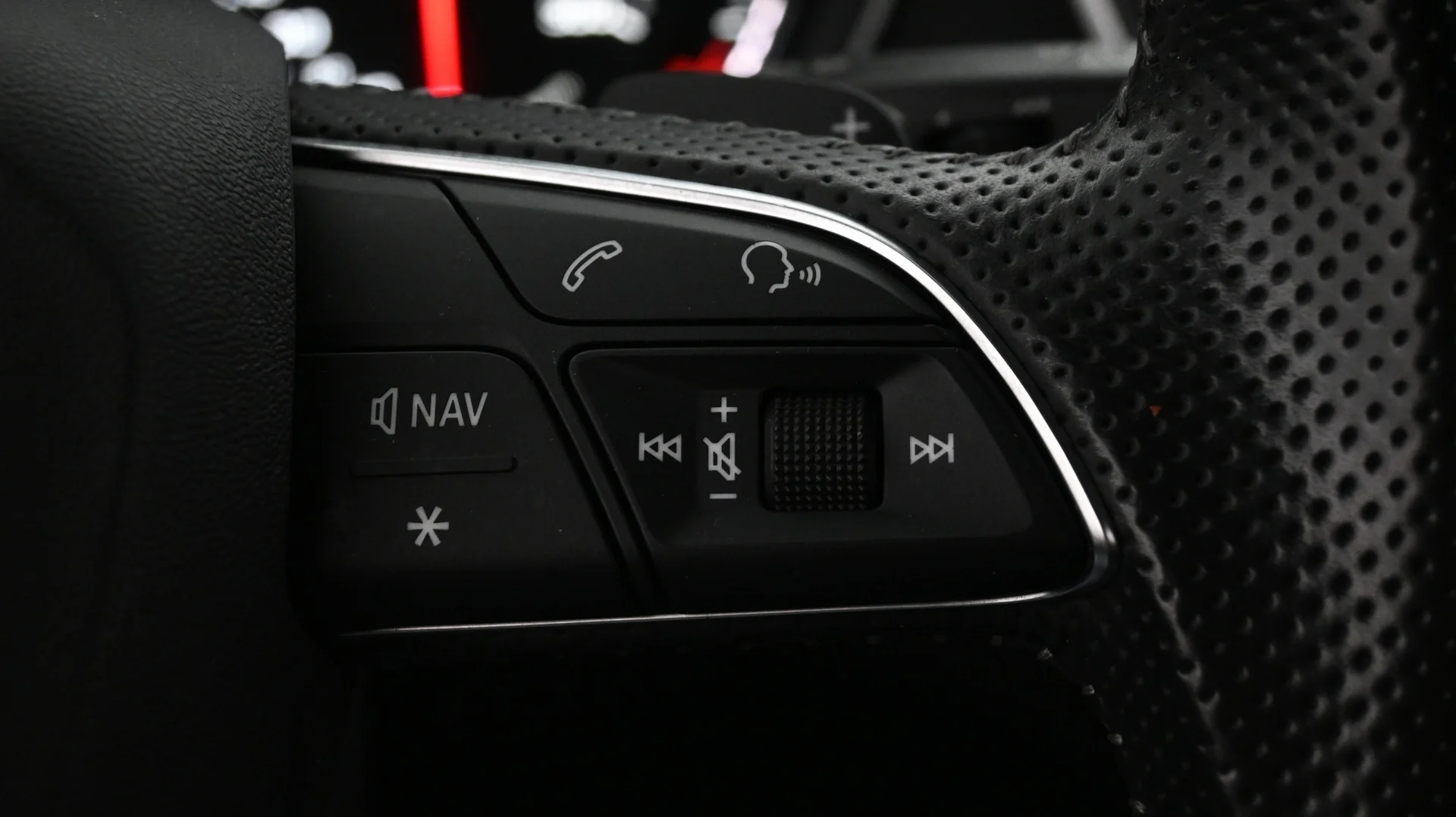 Car Image - 4vXpfN6NgbSkz4PPSyWkxu