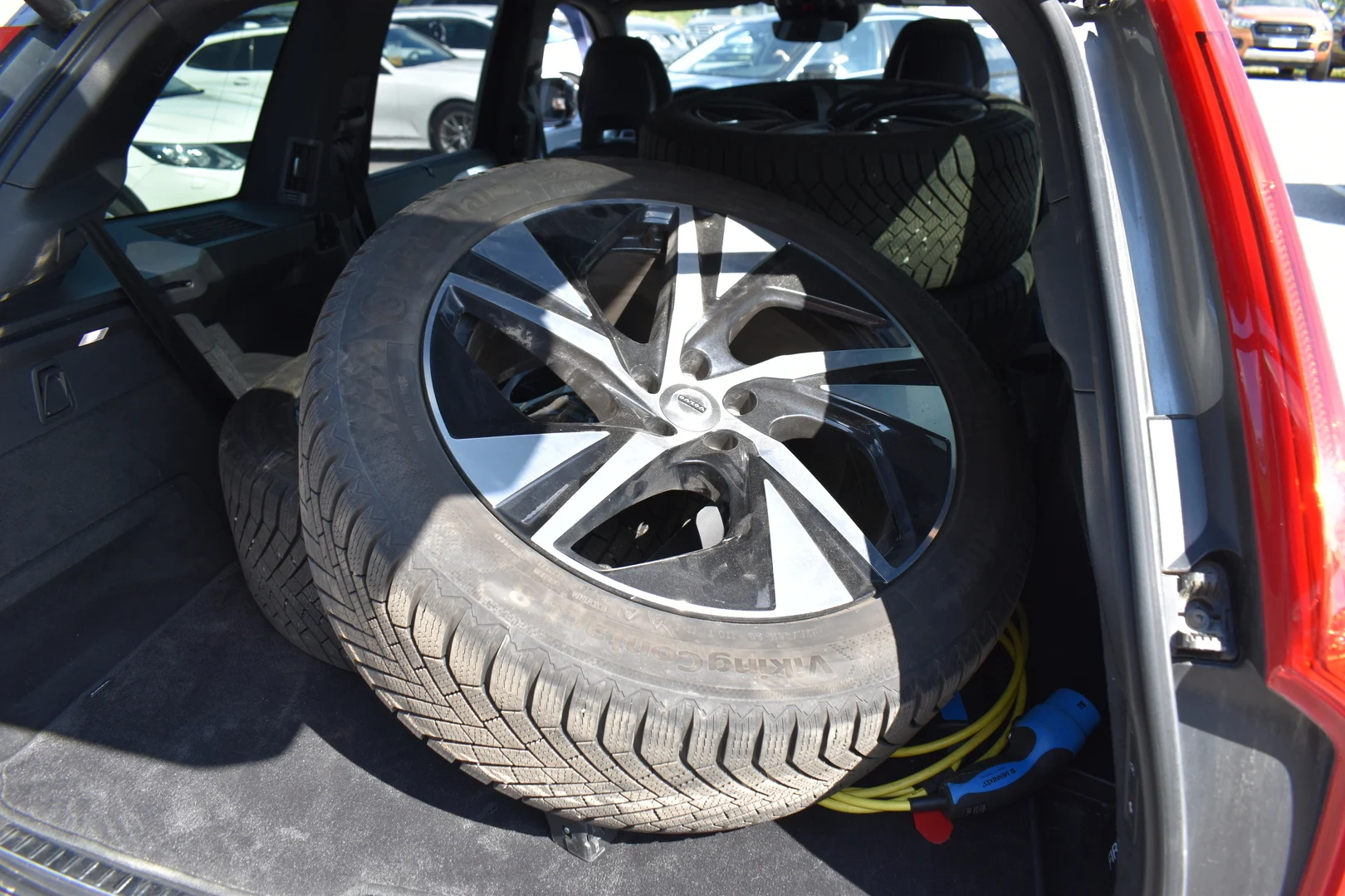 Car Image - c56b0dSqW73kostg4vc6G