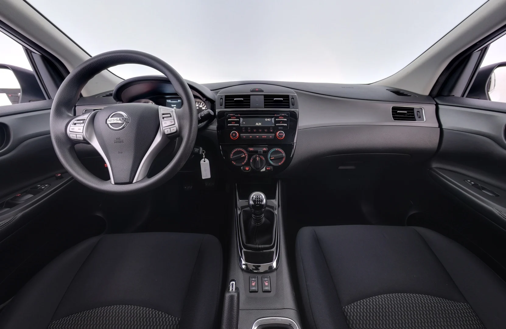 Car Image - 6AglstaZmF4Lu5EHItmBz8