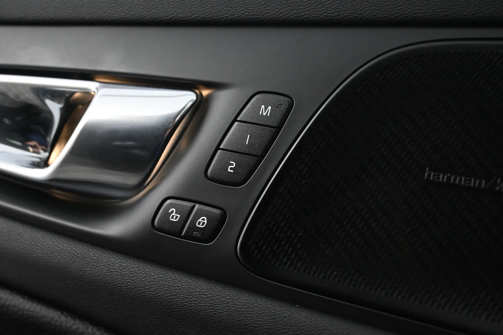 Car Image - 5SB8ZeXvJ8Wu8ZmbTx45Pv