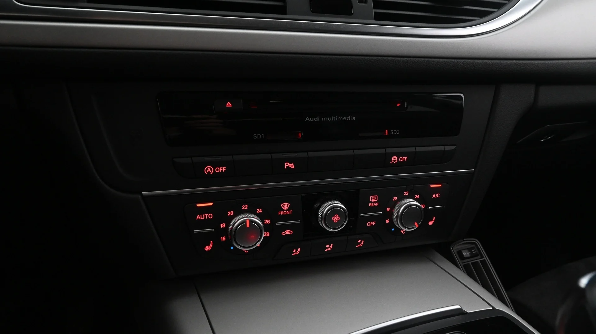 Car Image - V7xbjmP3r1qqvpe1ura44