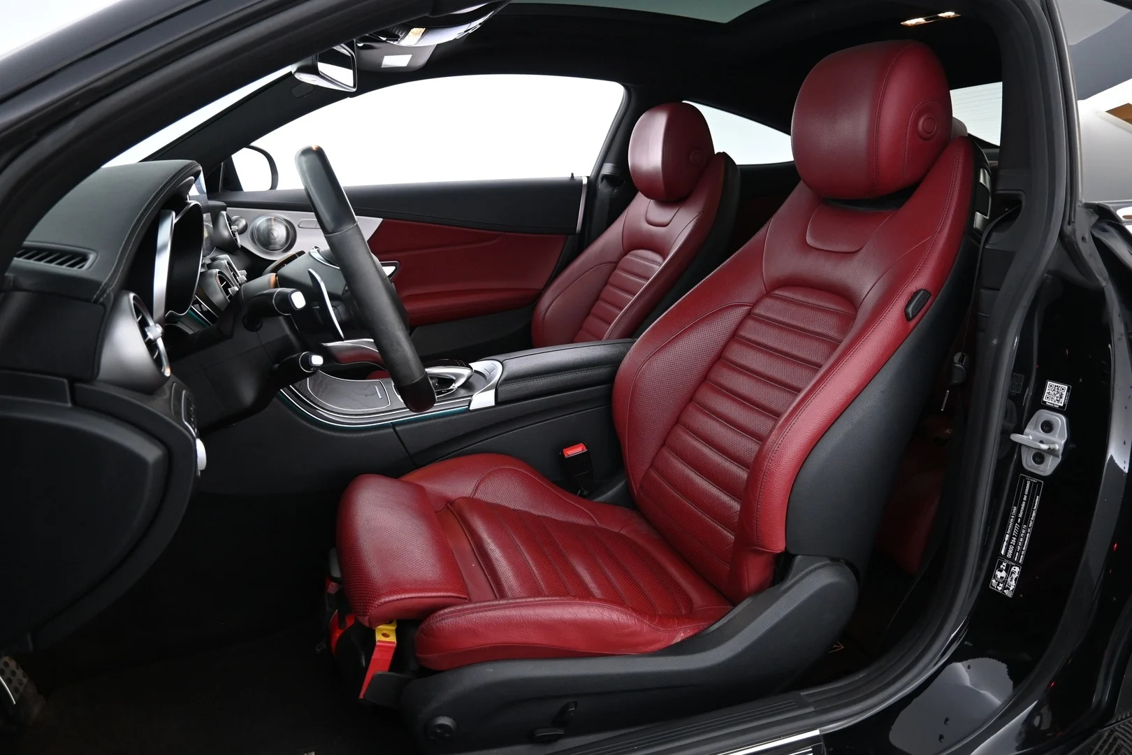 Car Image - kBqNVwfX2JuaHbMOz3AdN
