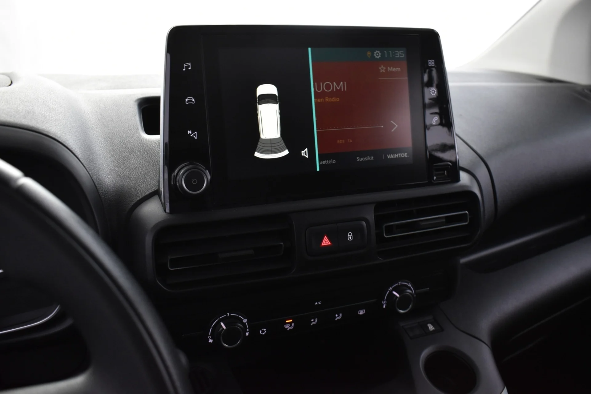 Car Image - 5IdHv4uNHsEQ08pFQrazXs