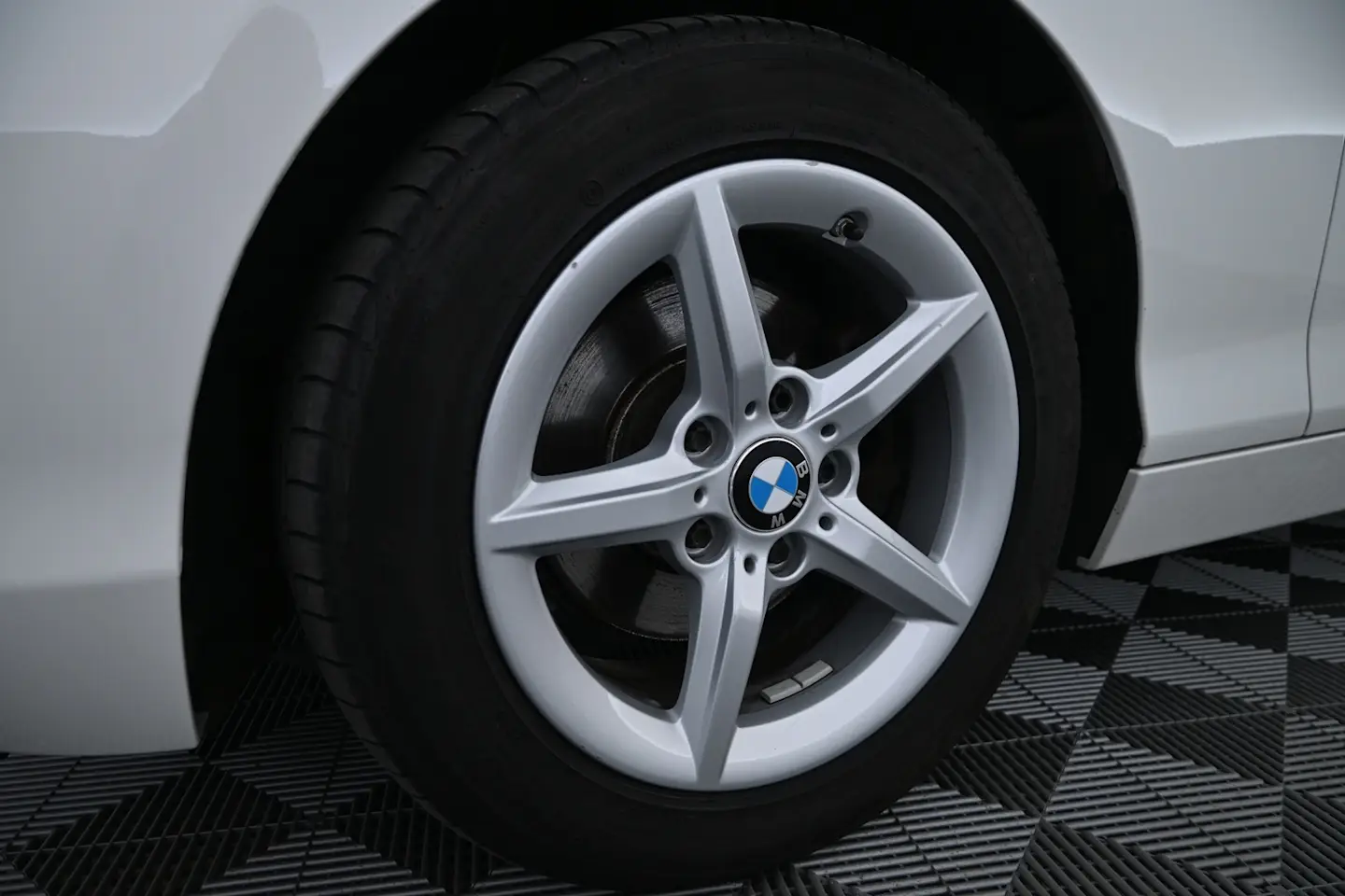 Car Image - 3eqYN74IGbqK7jlA1EGHRk