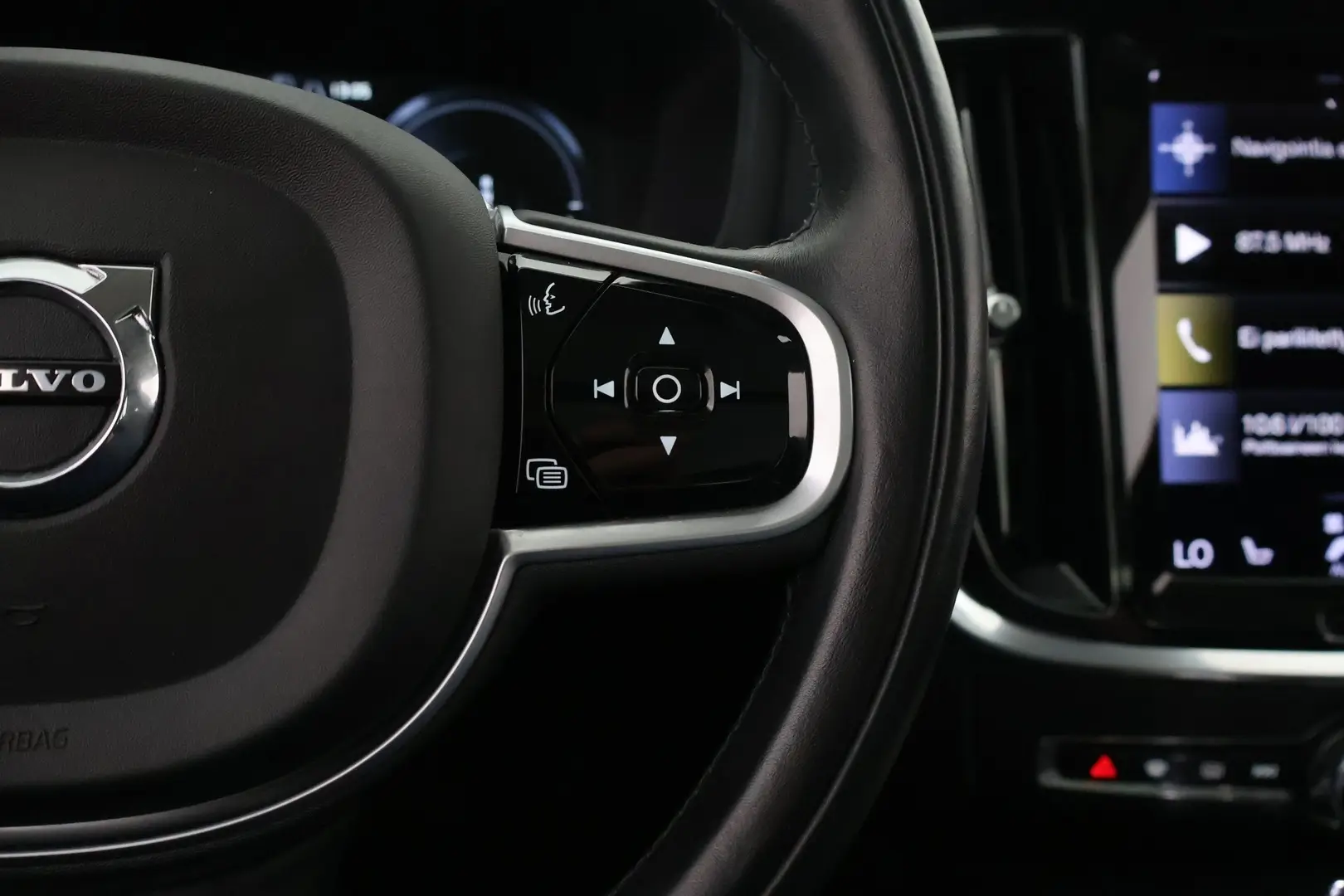 Car Image - 7LA0b1P9LTHyRHp7lqqipq