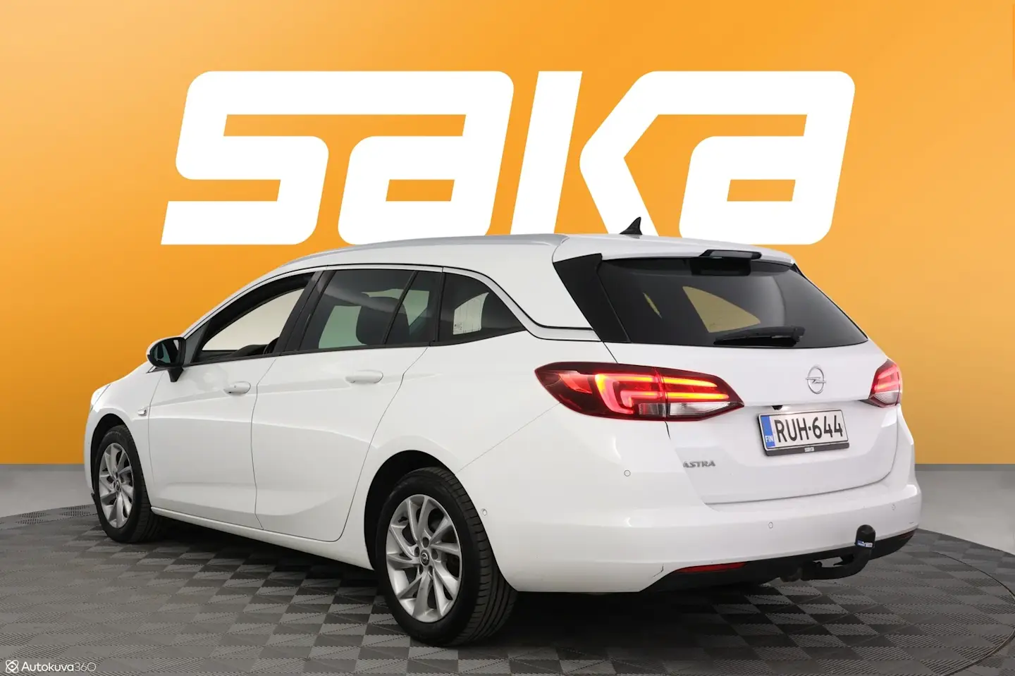 Car Image - 4e2V9XNGk8qTuFoMZzAnIM