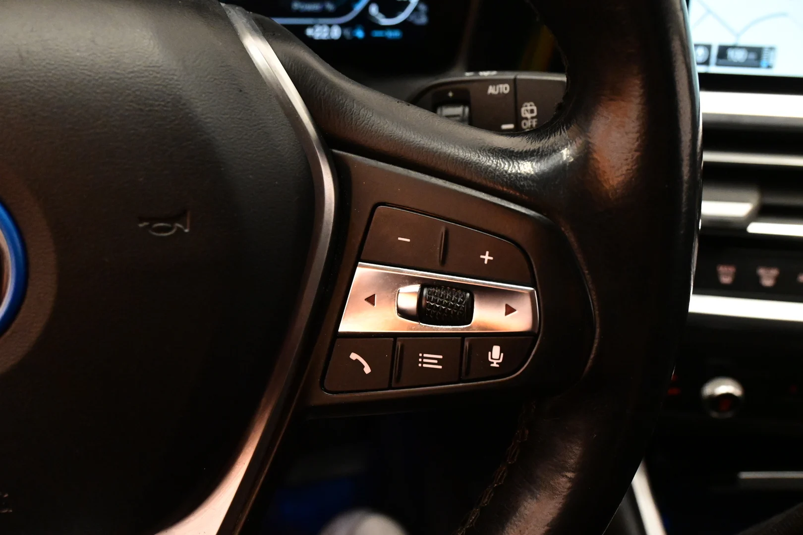 Car Image - 3S4OzXAvMQBDTaF1UZ0ljT