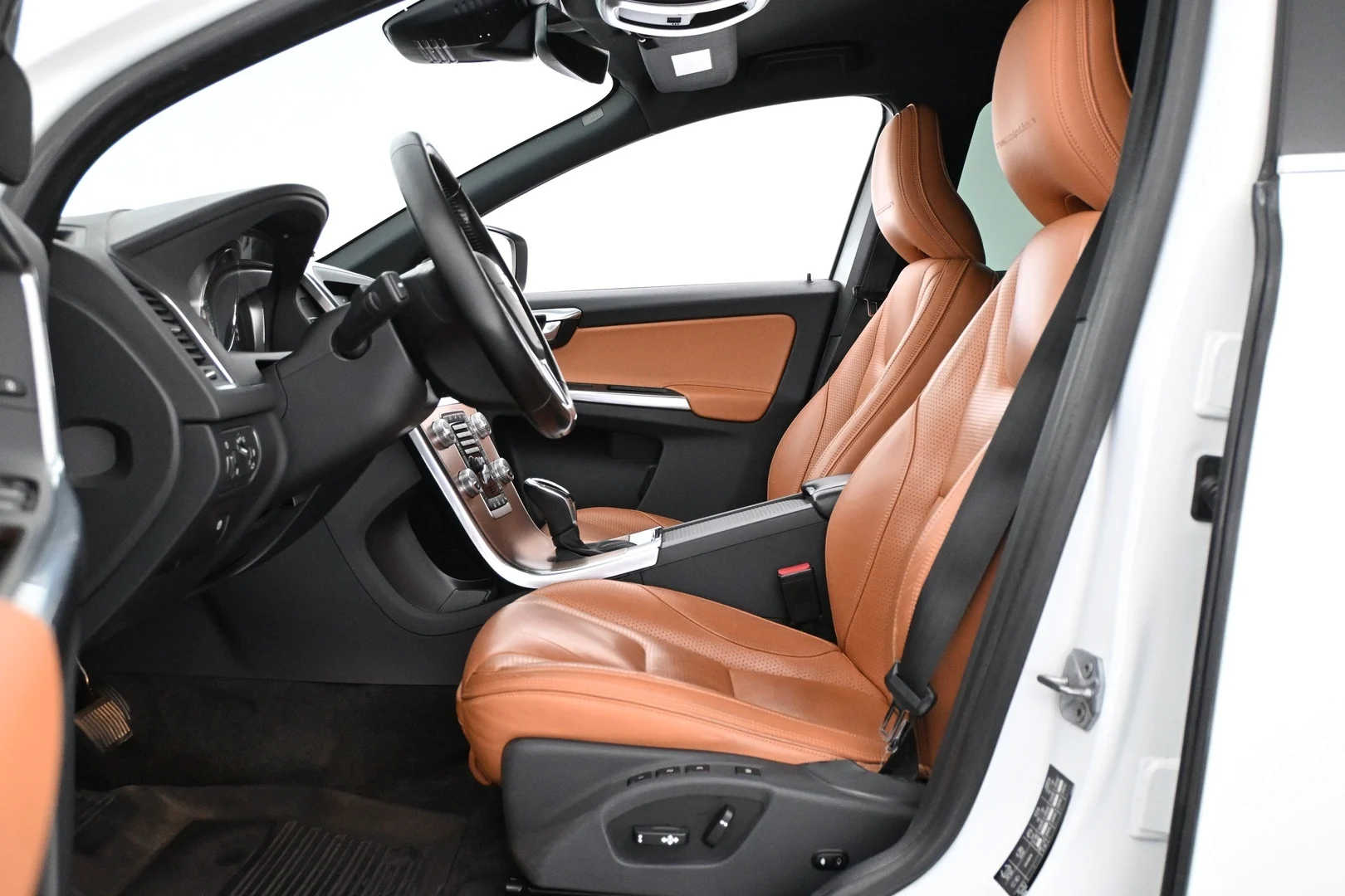Car Image - 5ydqpzoO4erDdXh3Srlt4N