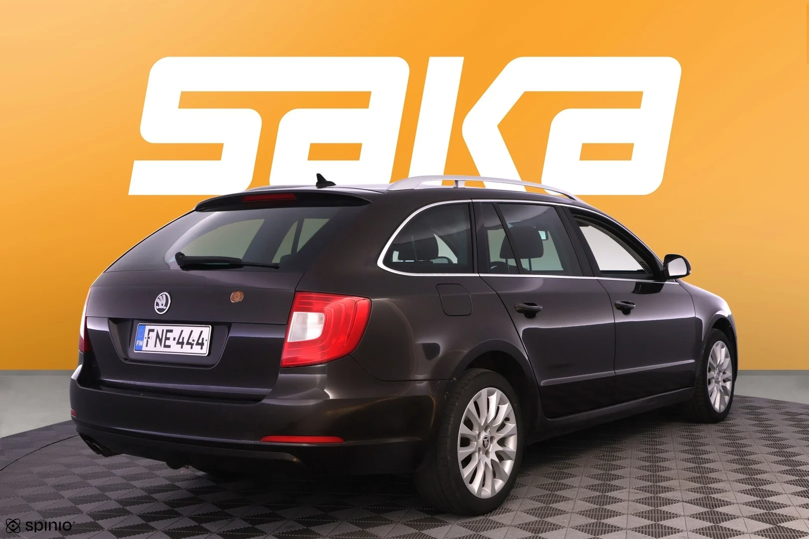 Car Image - 6GbhmtfU1kFFPz6brBi08B