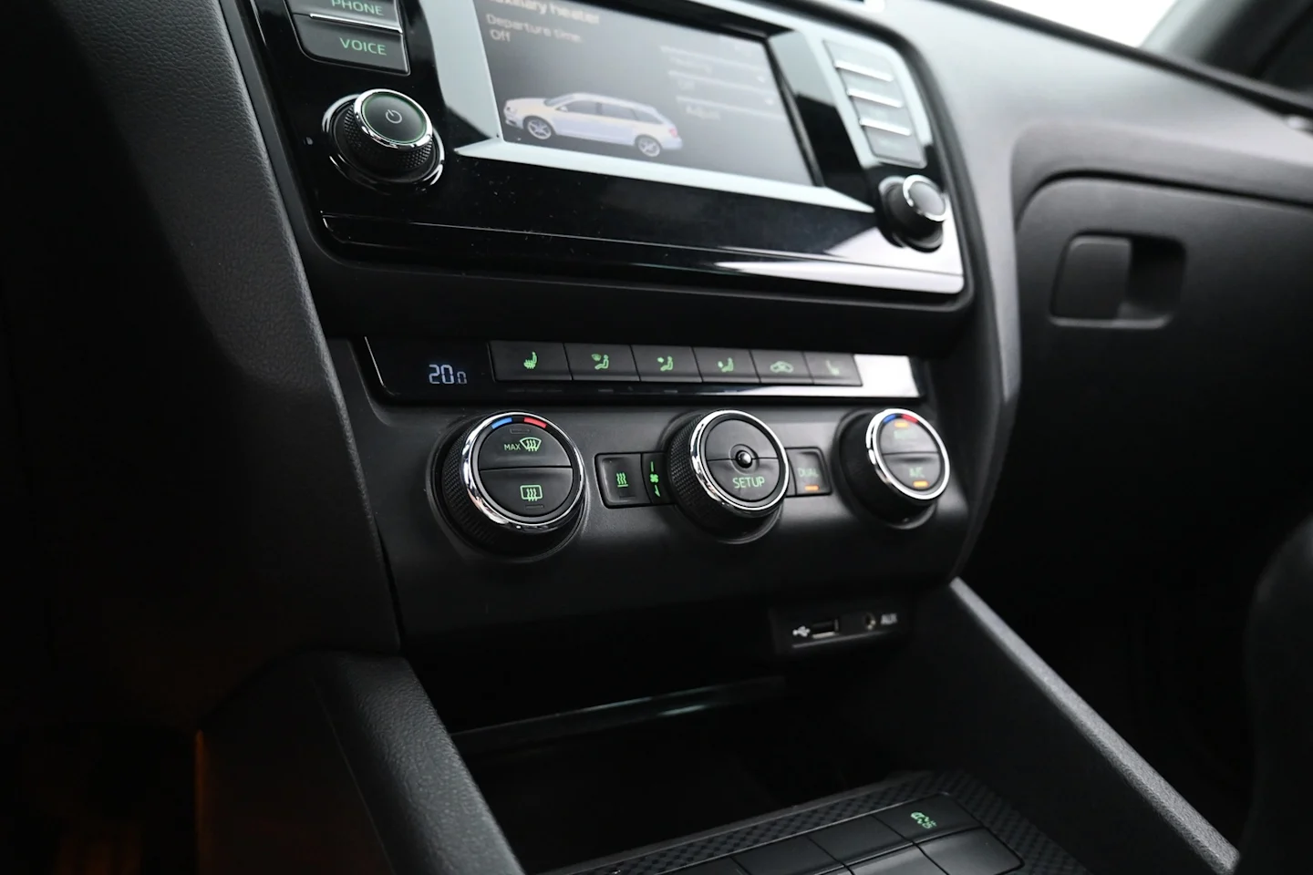 Car Image - 1T04xKyhGlU4G5fKkyKphJ